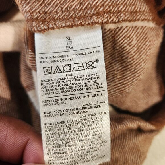 Old Navy Brown and Cream Plaid Blouse - Picture 6 of 10